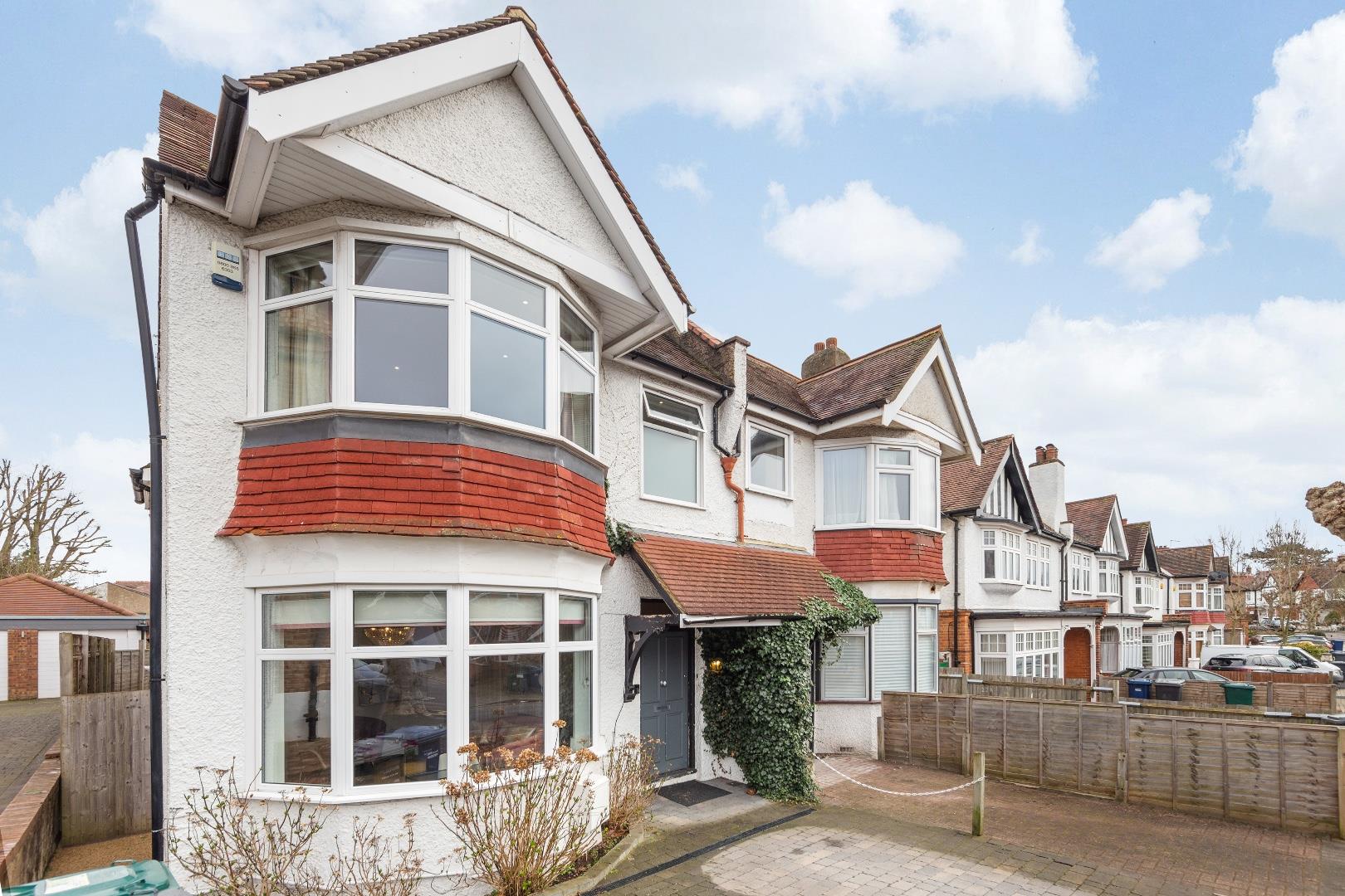 Langley Park, Mill Hill